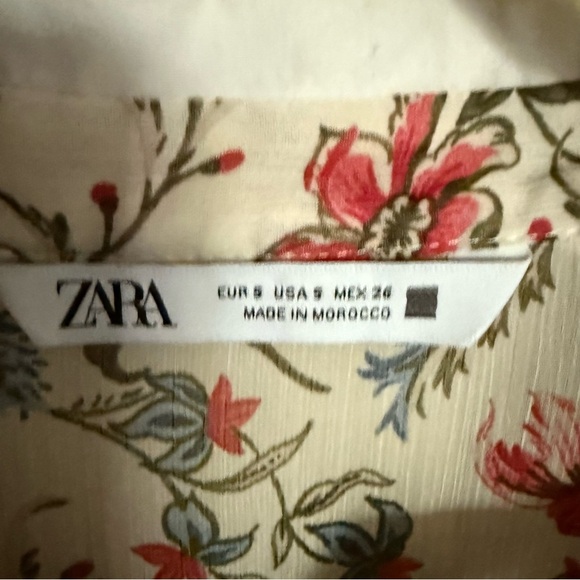 Zara Sheer Long Sleeve Floral White Collar Button Down Blouse Top Size Small - Picture 12 of 12
